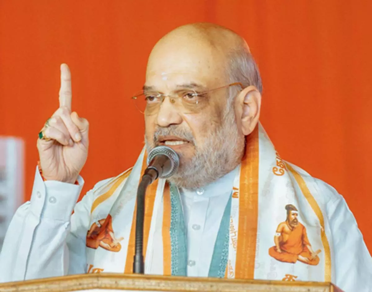 हुर्रियत के दो संगठनों ने अलगाववाद को त्यागा : अमित शाह हुर्रियत के दो संगठनों ने अलगाववाद को त्यागा : अमित शाह
