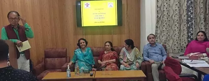 JU में डोगरी भाषा पर तीन दिवसीय रचनात्मक लेखन कार्यशाला आयोजित JU में डोगरी भाषा पर तीन दिवसीय रचनात्मक लेखन कार्यशाला आयोजित