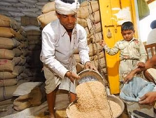 Kotputli-Baharod: गिव-अप अभियान के तहत खाद्य सुरक्षा से नाम हटवाने की अवधि 31 मार्च से 30 अप्रैल Kotputli-Baharod: गिव-अप अभियान के तहत खाद्य सुरक्षा से नाम हटवाने की अवधि 31 मार्च से 30 अप्रैल
