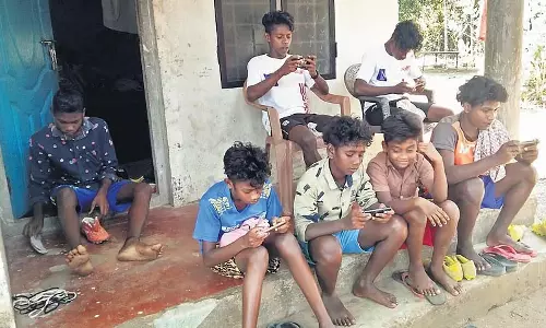 मोबाइल गेमिंग एक खतरा: आरएसएस सांसद सर्वेक्षण मोबाइल गेमिंग एक खतरा: आरएसएस सांसद सर्वेक्षण