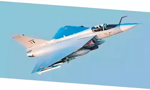 रक्षा मंत्रालय ने 6,900 करोड़ रुपये में टोड आर्टिलरी गन और वाहन खरीदने का समझौता किया