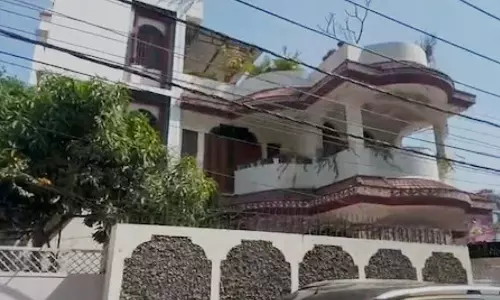 इंजीनियर के ठिकानों पर ED की रेड, नोट गिनने मशीन लेकर पहुंची टीम
