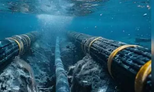 Cable Cutter: चीन से इंटरनेट को बड़ा खतरा Cable Cutter: चीन से इंटरनेट को बड़ा खतरा
