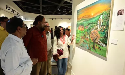 Odisha: शहर में कला और प्रकृति पर प्रदर्शनी शुरू