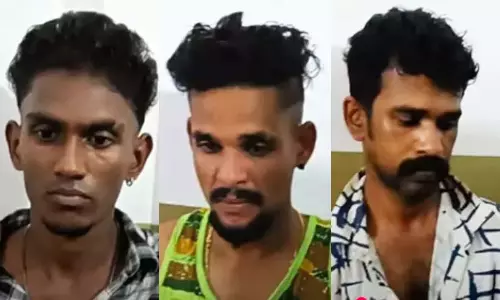 बच्चे की खुशी में नशे की पार्टी; पिता समेत चार लोग गिरफ्तार; MDMA , गांजा और सीरिंज जब्त बच्चे की खुशी में नशे की पार्टी; पिता समेत चार लोग गिरफ्तार; MDMA , गांजा और सीरिंज जब्त