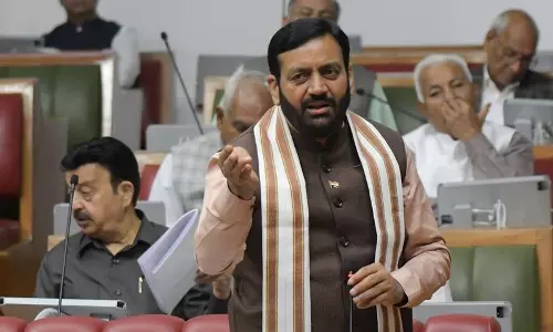Haryana विधानसभा ने अवैध ट्रैवल एजेंटों पर नकेल कसने के लिए विधेयक को मंजूरी दी