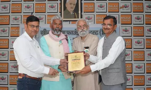 यमुना संरक्षण प्रयासों के लिए डॉ. शिव रावत को पर्यावरण योद्धा पुरस्कार से सम्मानित किया