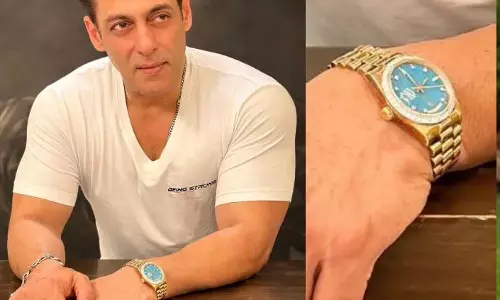Salman Khan की 34 लाख की घड़ी में क्या खास Salman Khan की 34 लाख की घड़ी में क्या खास
