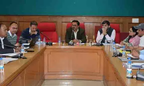 वनों की आग पर नियंत्रण के लिए सामुदायिक भागीदारी महत्वपूर्ण: Solan DC वनों की आग पर नियंत्रण के लिए सामुदायिक भागीदारी महत्वपूर्ण: Solan DC