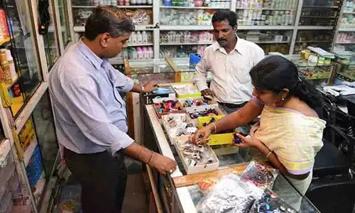पारंपरिक Medical दुकानें ऑनलाइन फार्मेसियों के बेहतर विनियमन की मांग कर रही पारंपरिक Medical दुकानें ऑनलाइन फार्मेसियों के बेहतर विनियमन की मांग कर रही