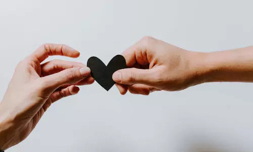 Relationship : हेल्दी रिश्ते की पहचान: एक अध्ययन से निकली नई बातें