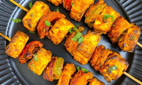 Bangalore: पनीर नमूना परीक्षण Bangalore: पनीर नमूना परीक्षण