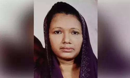 महिला की मौत को रिश्तेदारों ने हत्या बताया: उसके साथ रहने वाले व्यक्ति पर संदेह