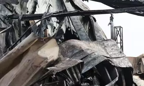 रूसी drone हमलों से यूक्रेन के खारकीव क्षेत्र में आग, 21 घायल रूसी drone हमलों से यूक्रेन के खारकीव क्षेत्र में आग, 21 घायल