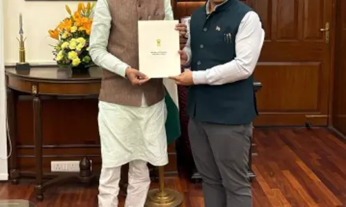 Sikkim :  इंद्र हंग ने रक्षा मंत्रालय से मानसून से पहले उत्तरी सिक्किम की सड़कों को मजबूत करने का आग्रह