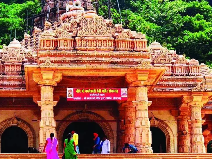 मां बम्लेश्वरी मंदिर डोंगरगढ़ में चैत्र नवरात्रि की तैयारियां पूरी मां बम्लेश्वरी मंदिर डोंगरगढ़ में चैत्र नवरात्रि की तैयारियां पूरी