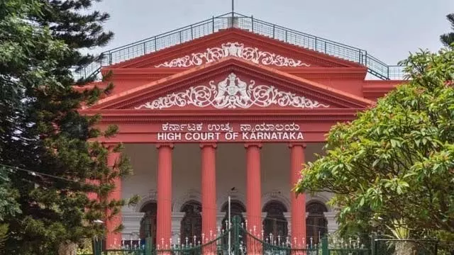 कर्नाटक HC ने पूर्व MUDA प्रमुख नतेश के पक्ष में एकल पीठ द्वारा दिए गए स्थगन पर आदेश सुरक्षित रखा कर्नाटक HC ने पूर्व MUDA प्रमुख नतेश के पक्ष में एकल पीठ द्वारा दिए गए स्थगन पर आदेश सुरक्षित रखा