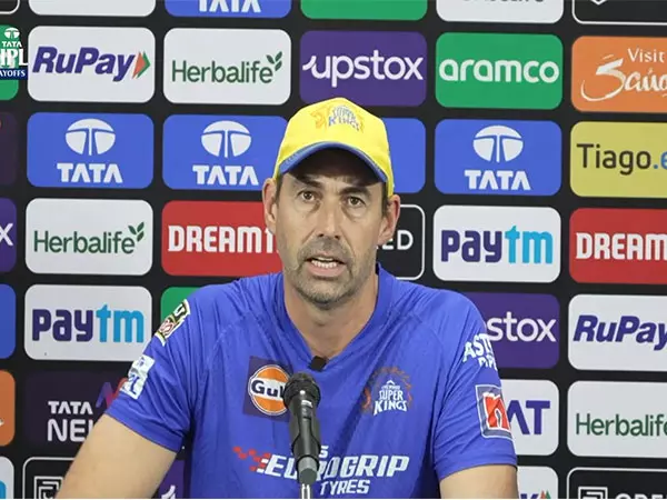 स्टीफन फ्लेमिंग ने CSK और RCB के बीच मुकाबले से पहले कहा -इस साल मुकाबला वाकई बराबरी का है स्टीफन फ्लेमिंग ने CSK और RCB के बीच मुकाबले से पहले कहा -इस साल मुकाबला वाकई बराबरी का है