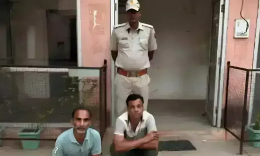 Jhunjhunu: पुलिस अधिकारी कस्तूर वर्मा के साथ दुर्व्यवहार का मामला सामने आया Jhunjhunu: पुलिस अधिकारी कस्तूर वर्मा के साथ दुर्व्यवहार का मामला सामने आया