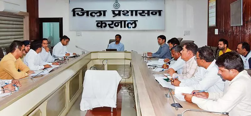 Haryana : अधिकारियों को रबी फसलों की खरीद के लिए व्यवस्था सुनिश्चित करने को कहा गया Haryana : अधिकारियों को रबी फसलों की खरीद के लिए व्यवस्था सुनिश्चित करने को कहा गया