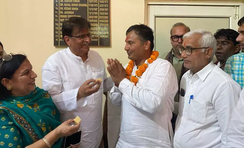 Haryana : कांग्रेस विलुप्ति की ओर बढ़ रही है धनखड़ Haryana : कांग्रेस विलुप्ति की ओर बढ़ रही है धनखड़