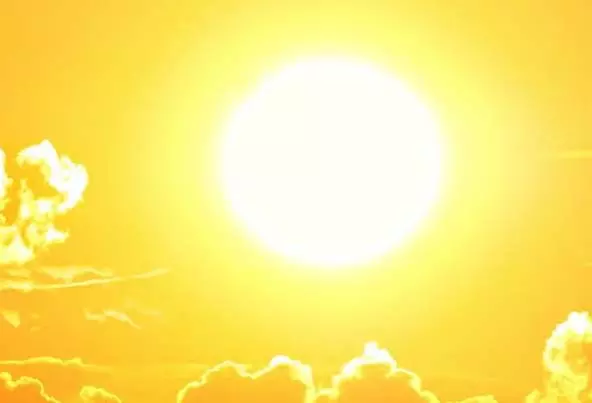 प्रचंड रूप दिखा रहा गर्मी, विशेष सावधानी बरतें प्रचंड रूप दिखा रहा गर्मी, विशेष सावधानी बरतें