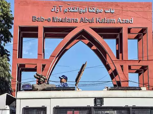 जामिया ने PhD दाखिले में मुस्लिम आरक्षण को कमजोर किया, छात्र समूह ने व्यवस्थित बहिष्कार का आरोप लगाया जामिया ने PhD दाखिले में मुस्लिम आरक्षण को कमजोर किया, छात्र समूह ने व्यवस्थित बहिष्कार का आरोप लगाया