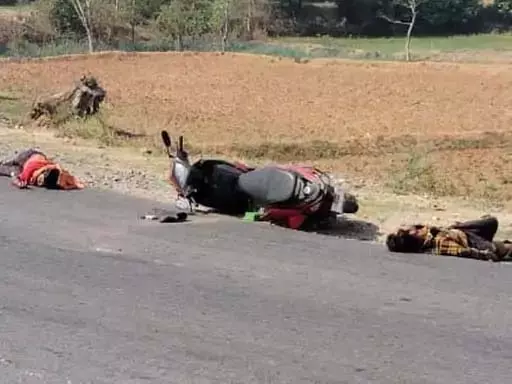 काम से निकले दो दोस्त हादसे का शिकार, एक की मौत काम से निकले दो दोस्त हादसे का शिकार, एक की मौत