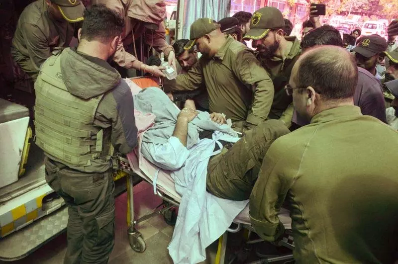 कठुआ मुठभेड़ में J&K के तीन पुलिसकर्मी और तीन पाकिस्तानी आतंकवादी मारे गए कठुआ मुठभेड़ में J&K के तीन पुलिसकर्मी और तीन पाकिस्तानी आतंकवादी मारे गए