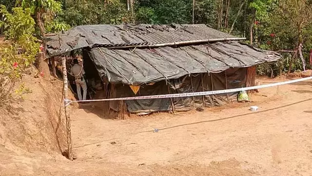 Karnataka: कोडागु में एक ही परिवार के चार सदस्यों की बेरहमी से हत्या Karnataka: कोडागु में एक ही परिवार के चार सदस्यों की बेरहमी से हत्या