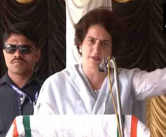 पेयजल, सड़क परियोजना में देरी से परेशानी हो रही है: प्रियंका गांधी वाड्रा ने Wayanad की चिंता जताई पेयजल, सड़क परियोजना में देरी से परेशानी हो रही है: प्रियंका गांधी वाड्रा ने Wayanad की चिंता जताई