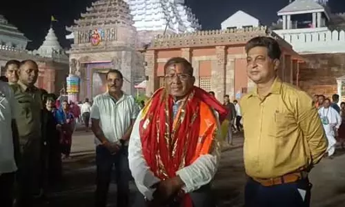 असम के राज्यपाल ने पुरी में जगन्नाथ मंदिर का किया दौरा, देश की सांस्कृतिक धरोहर की सराहना की