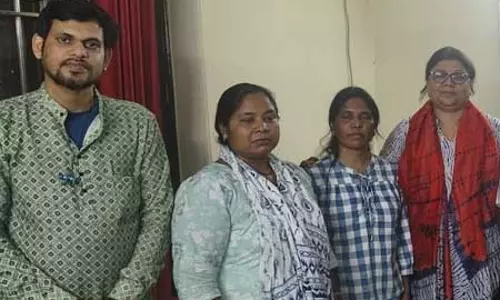 एनसीआर से मानव तस्करी के शिकार झारखंड के 25 बच्चे मुक्त, वापस लेकर लौट रही टीम एनसीआर से मानव तस्करी के शिकार झारखंड के 25 बच्चे मुक्त, वापस लेकर लौट रही टीम