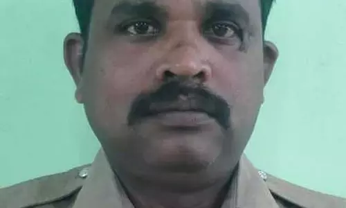 उसिलामपट्टी के पास पथराव से पुलिसकर्मी की मौत उसिलामपट्टी के पास पथराव से पुलिसकर्मी की मौत