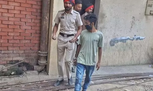 Ludhiana की 5 वर्षीय बच्ची से बलात्कार और हत्या के मामले में UP के व्यक्ति को मौत की सजा Ludhiana की 5 वर्षीय बच्ची से बलात्कार और हत्या के मामले में UP के व्यक्ति को मौत की सजा