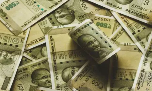 महंगाई भत्ते में 2% की बढ़ोतरी, सरकारी कर्मचारियों की बल्ले-बल्ले! महंगाई भत्ते में 2% की बढ़ोतरी, सरकारी कर्मचारियों की बल्ले-बल्ले!