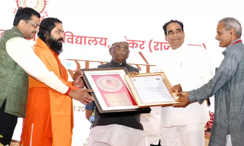 Jaipur: राज्यपाल हरिभाऊ बागडे ने दिए शेखावाटी शिरोमणि और भूषण पुरस्कार