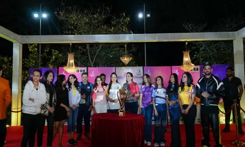 युवा बैडमिंटन लीग ने अपने पहले सत्र के लिए टीम की आधिकारिक जर्सी और ट्रॉफी का किया अनावरण