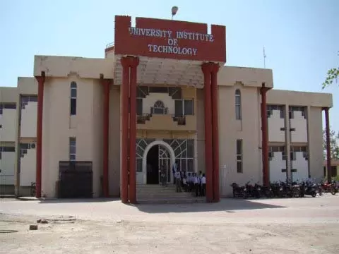 MP: बरकतउल्ला यूनिवर्सिटी ये कैसी गड़बड़ी, अनुपस्थित छात्रा पास॥ पढ़े पूरी खबर MP: बरकतउल्ला यूनिवर्सिटी ये कैसी गड़बड़ी, अनुपस्थित छात्रा पास॥ पढ़े पूरी खबर