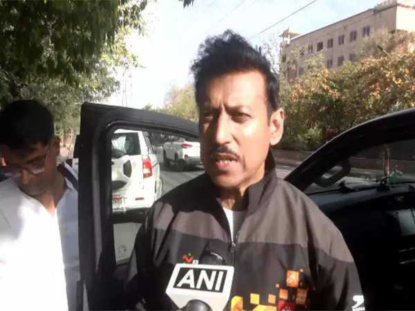 राजस्थान मंत्री ने राणा सांगा के खिलाफ टिप्पणी को लेकर SP MP रामजी लाल सुमन की आलोचना की राजस्थान मंत्री ने राणा सांगा के खिलाफ टिप्पणी को लेकर SP MP रामजी लाल सुमन की आलोचना की