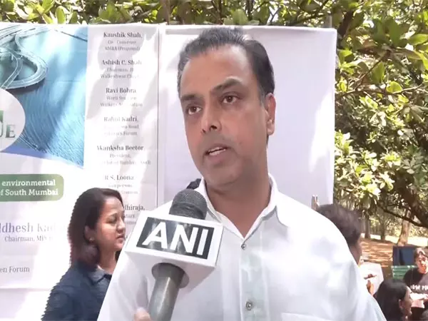 वक्फ बिल पर समुदाय को गुमराह करने की कोशिश: Shiv Sena के मिलिंद देवड़ा ने विपक्ष पर हमला किया वक्फ बिल पर समुदाय को गुमराह करने की कोशिश: Shiv Sena के मिलिंद देवड़ा ने विपक्ष पर हमला किया