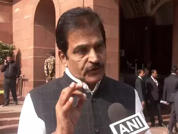सिनेमा वर्तमान राजनीतिक वास्तविकताओं को व्यक्त करने का माध्यम है: एम्पुराण विवाद के बीच KC Venugopal सिनेमा वर्तमान राजनीतिक वास्तविकताओं को व्यक्त करने का माध्यम है: एम्पुराण विवाद के बीच KC Venugopal