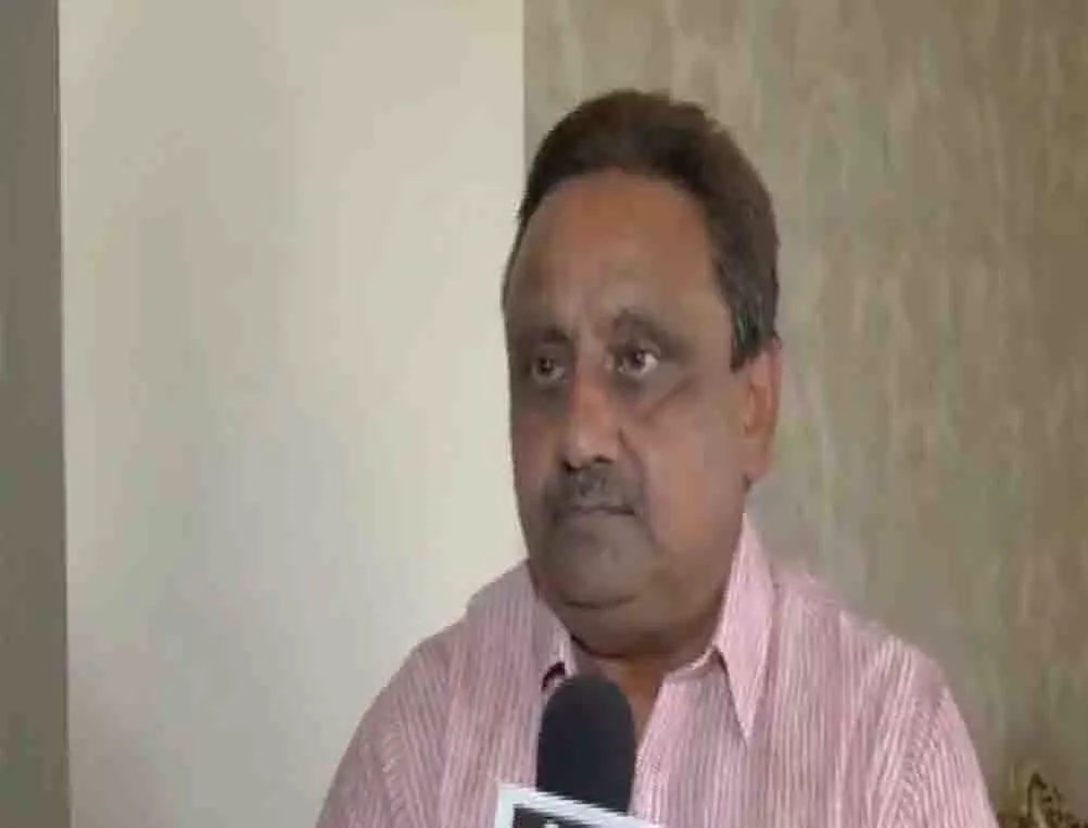 केजरीवाल के खिलाफ FIR पर BJP के प्रवीण खंडेलवाल ने कही ये बात केजरीवाल के खिलाफ FIR पर BJP के प्रवीण खंडेलवाल ने कही ये बात