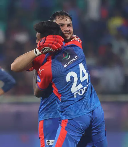 स्टार्क के पास है हमवतन हेड का तोड़, एसआरएच को आशुतोष को करना होगा काबू (प्रीव्यू) स्टार्क के पास है हमवतन हेड का तोड़, एसआरएच को आशुतोष को करना होगा काबू (प्रीव्यू)