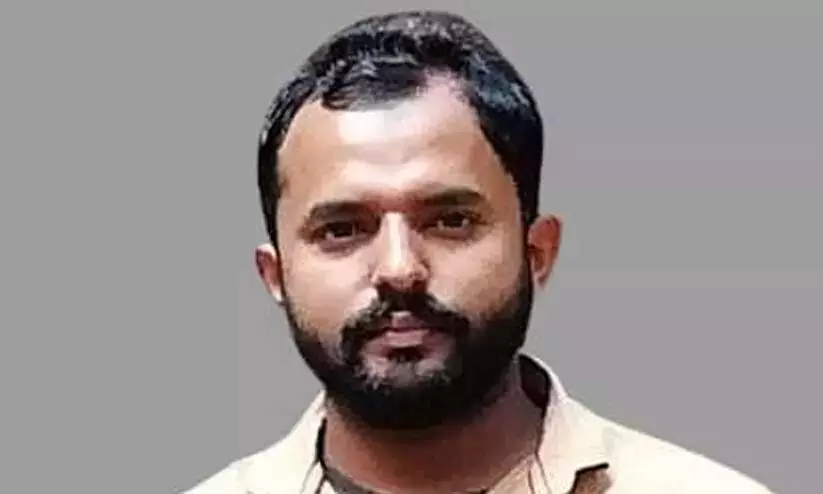 वाहन दुर्घटना: सलालाह में टायर की चपेट में आने से कुट्टीपुरम निवासी की मौत वाहन दुर्घटना: सलालाह में टायर की चपेट में आने से कुट्टीपुरम निवासी की मौत