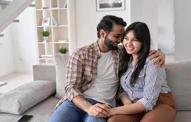 Relationships : अपने पार्टनर के साथ स्वस्थ रिश्ते के लिए इन 4 टिप्स को अपनाएं Relationships : अपने पार्टनर के साथ स्वस्थ रिश्ते के लिए इन 4 टिप्स को अपनाएं