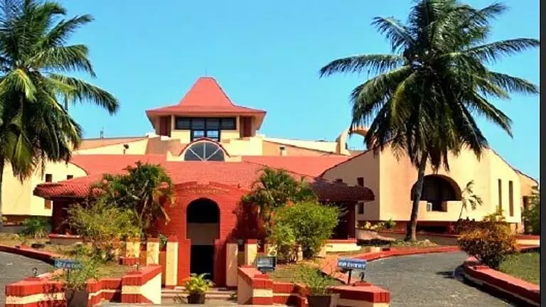 Goa विश्वविद्यालय ने कथित कदाचार को लेकर डॉ. प्रणव नाइक के खिलाफ अनुशासनात्मक कार्यवाही शुरू Goa विश्वविद्यालय ने कथित कदाचार को लेकर डॉ. प्रणव नाइक के खिलाफ अनुशासनात्मक कार्यवाही शुरू