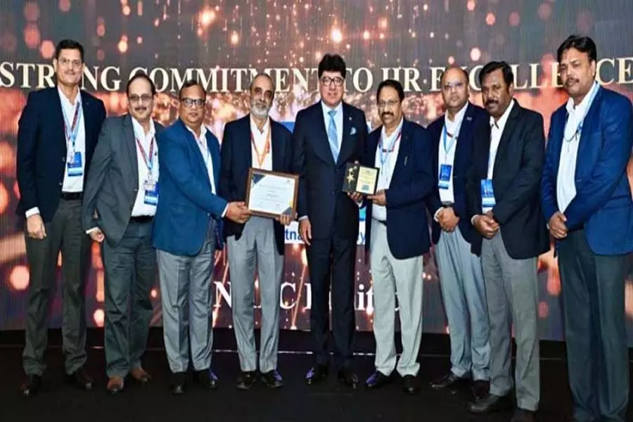 NHPC को 2024-25 के लिए ‘CII HR उत्कृष्टता पुरस्कार’ से सम्मानित किया गया NHPC को 2024-25 के लिए ‘CII HR उत्कृष्टता पुरस्कार’ से सम्मानित किया गया