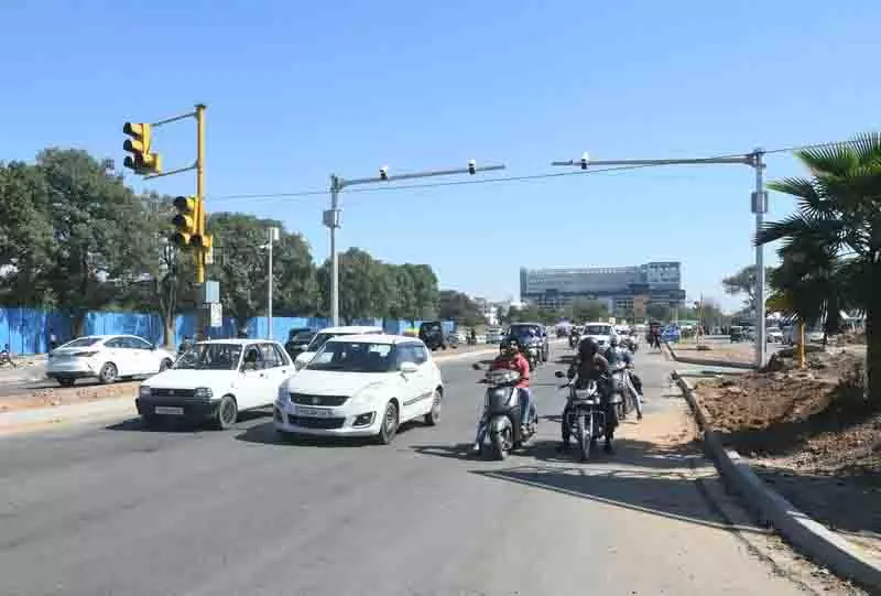 Mohali में उल्लंघनकर्ताओं को 3 महीने से लंबित चालान 10 दिनों के भीतर चुकाने होंगे Mohali में उल्लंघनकर्ताओं को 3 महीने से लंबित चालान 10 दिनों के भीतर चुकाने होंगे