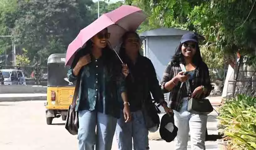 Hyderabad में भीषण गर्मी, 3 अप्रैल से आंधी-तूफान की संभावना Hyderabad में भीषण गर्मी, 3 अप्रैल से आंधी-तूफान की संभावना
